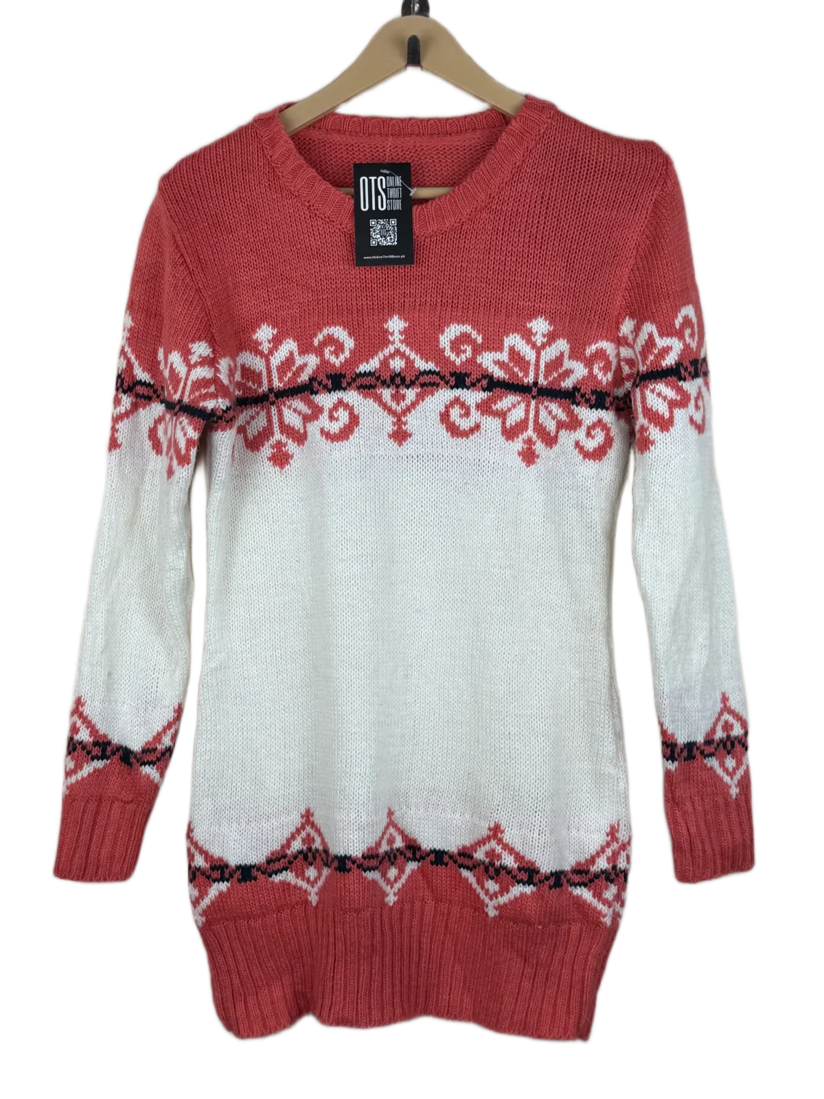 Shop Premium Winter Knitted Tops by Unknown | Preloved Branded Clothes | Red Acrylic | Women | OTS Thrift Store Karachi Pakistan
