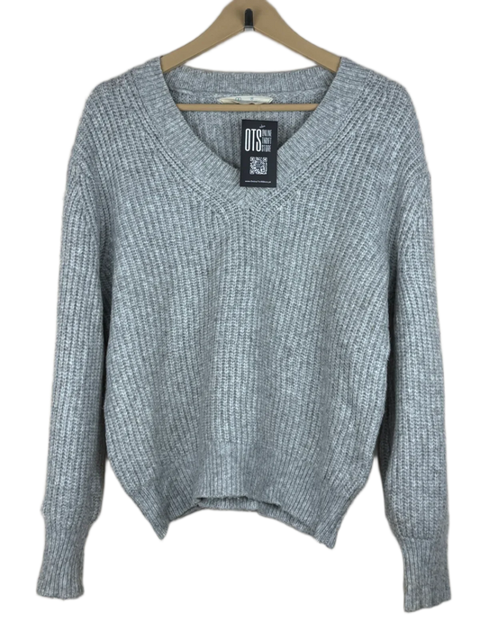 Shop Premium Winter Knitted Tops by Primark | Preloved Branded Clothes | Grey Acrylic | Women | OTS Thrift Store Karachi Pakistan