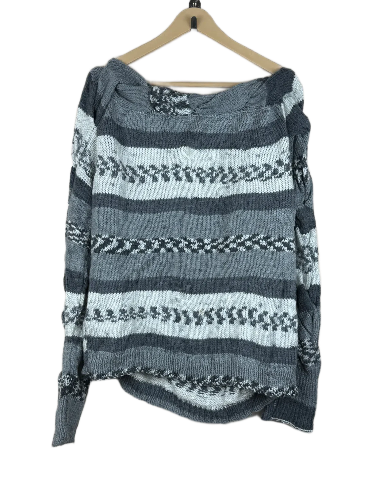 Excellent Condition Winter Knitted Tops | Preloved Unknow | Multi Acrylic | Thrift Shop for Women Karachi Pakistan | OTS