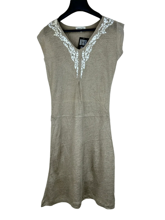 Preloved Excellent Winter Knitted Tops by Massimo Dutti, Beige Cotton for Women - OTS Thrift Shop Peshawar Pakistan