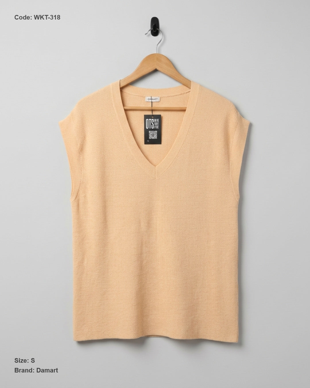Secondhand Branded Winter Knitted Tops by Damart, Beige VISCOSE fabric, Premium condition, for Women - Online Thrift Shop Karachi Pakistan