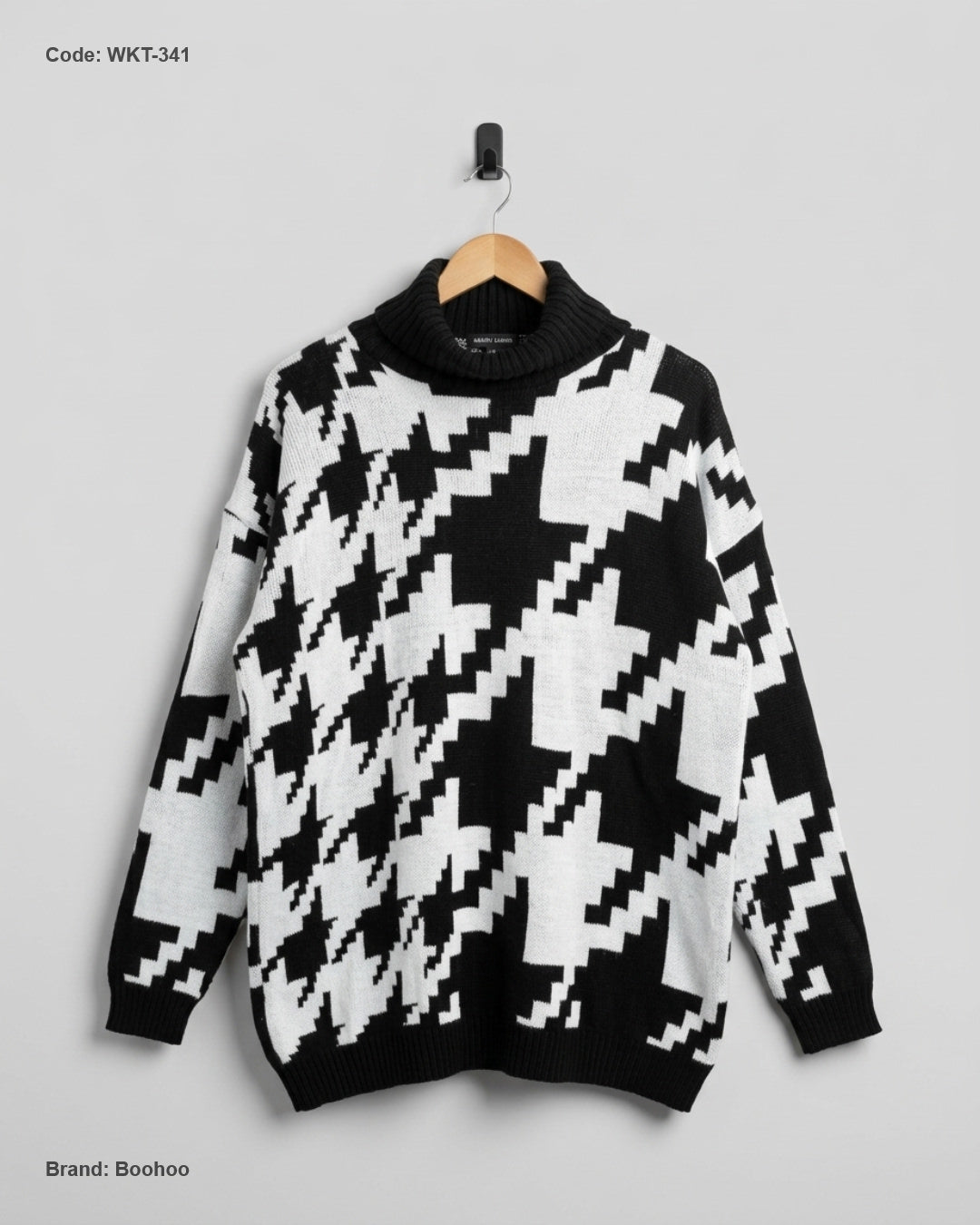 UK Imported secondhand Winter Knitted Tops - Boohoo brand, Black & White Acrylic, Premium condition, for Women - Online Thrift Store Peshawar Pakistan