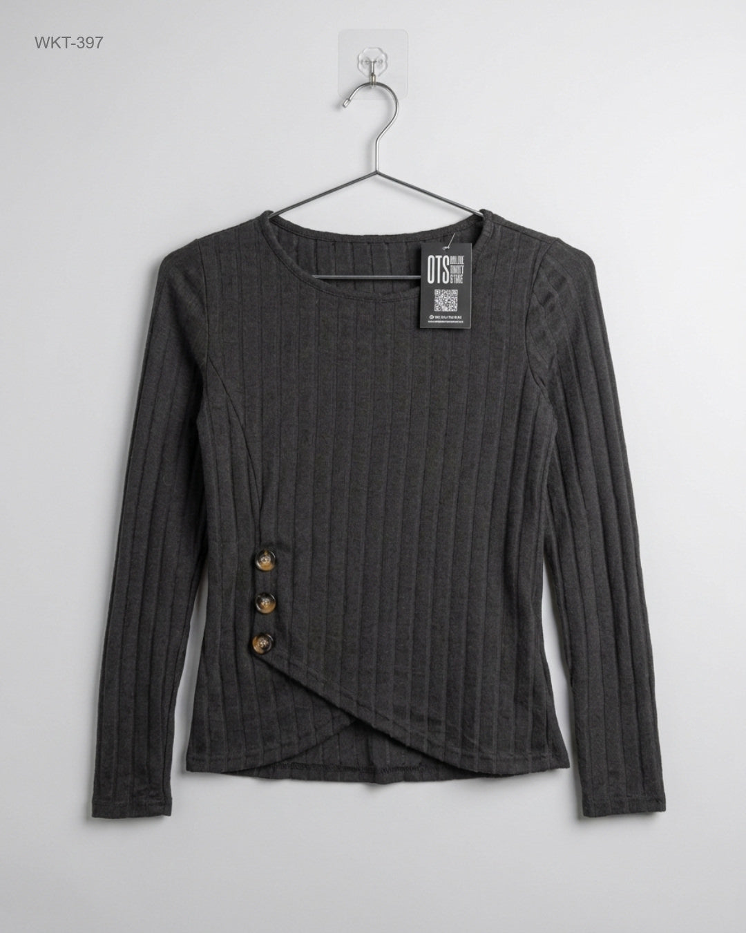Preloved Premium Winter Knitted Tops by SHEIN, Black Polyester for - OTS Thrift Shop Peshawar Pakistan