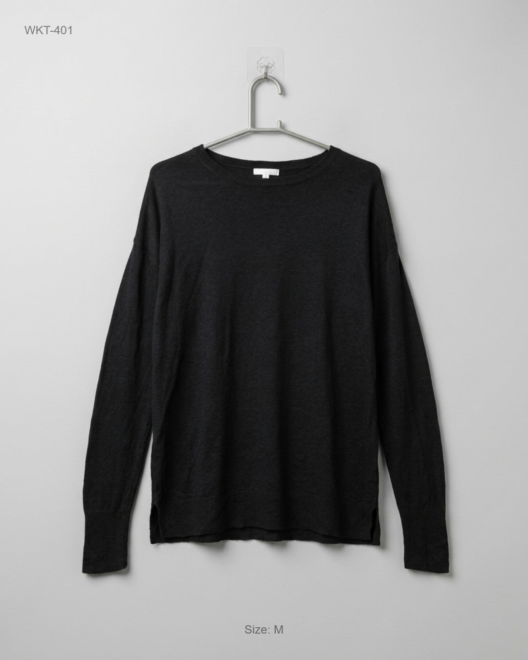 A NEW DAY (WKT-401) Fine-Knit Crew-Neck Sweater