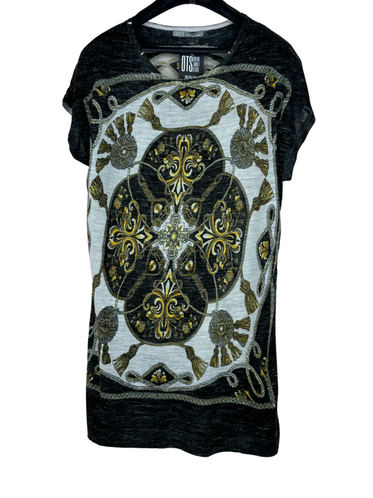 Premium Condition Winter Knitted Tops | Preloved Marks & Spencer | Black & White Acrylic | Thrift Shop for Women Karachi Pakistan | OTS