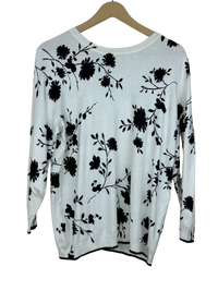 White Winter Knitted Top by Unknown (WKT-91)