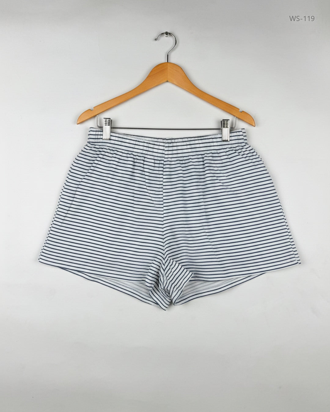 H&M White Womens Shorts (WS-119)