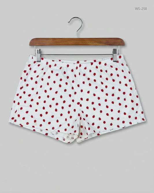 Shop Premium Womens Shorts by Unknown | Preloved Branded Clothes | White Cotton | Women | OTS Thrift Store Lahore Pakistan