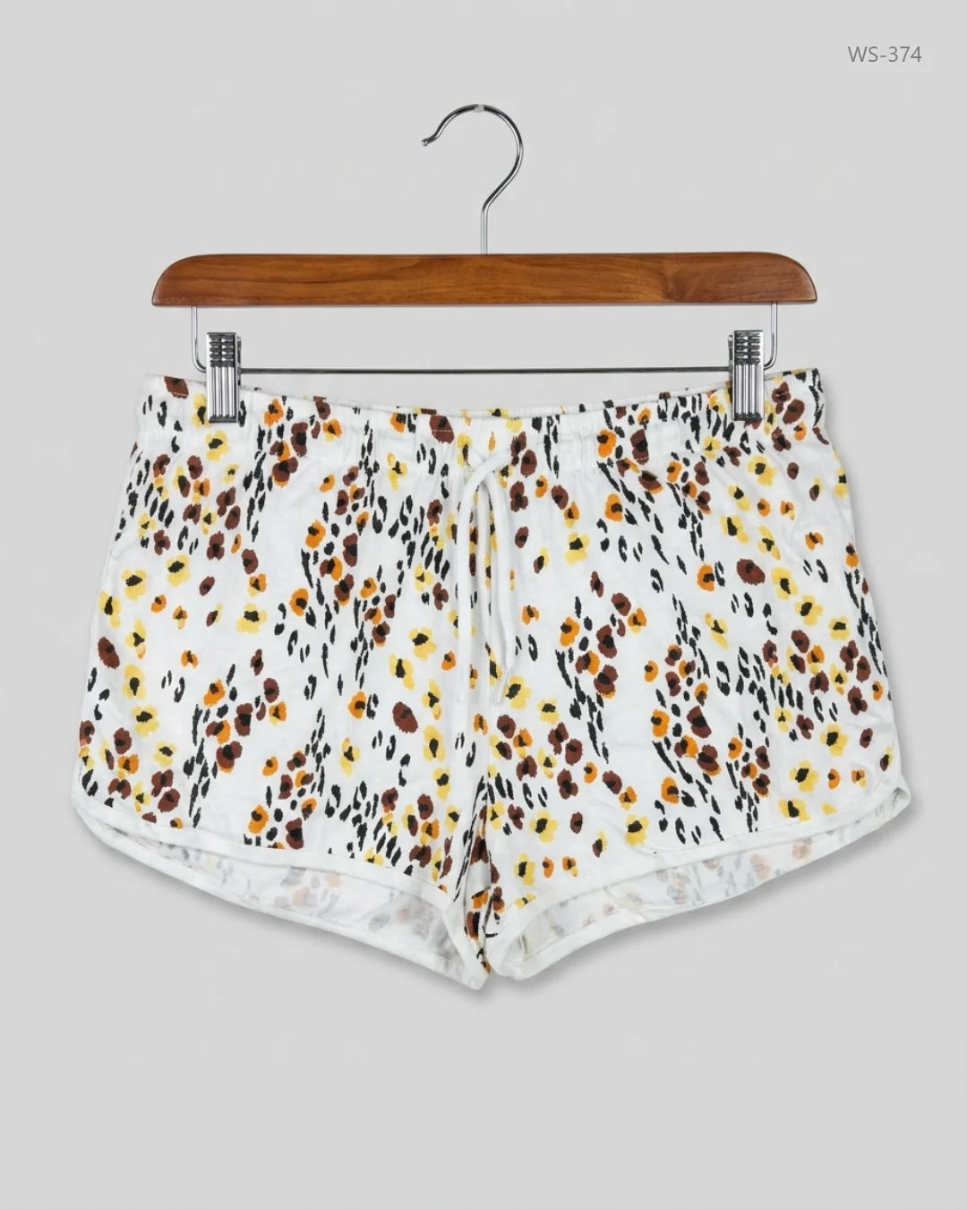 PRIMARK White Womens Shorts (WS-374)
