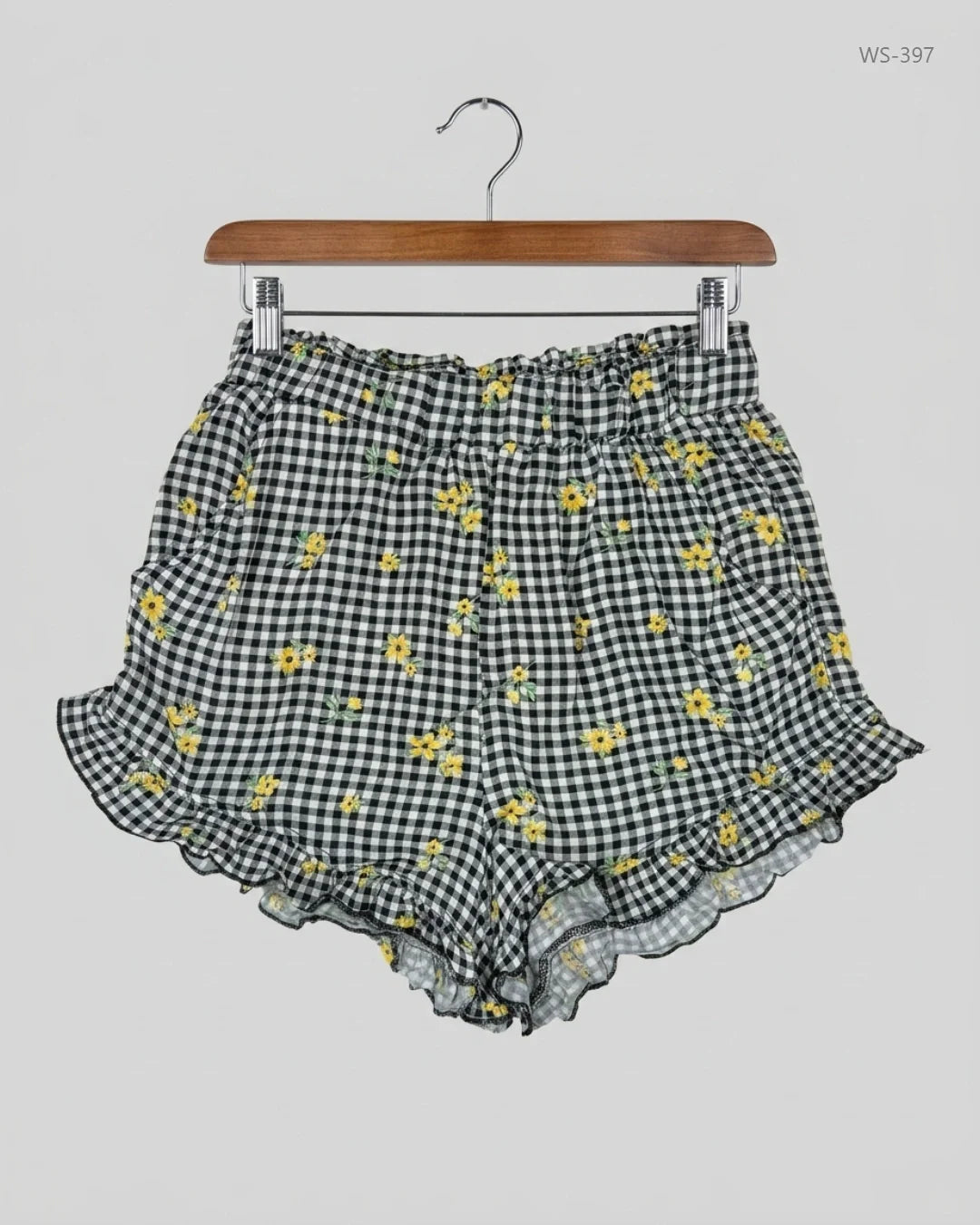 NEW LOOK Black & White Womens Shorts (WS-397)