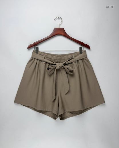 Secondhand Branded Womens Shorts by Primark, olive green Cotton fabric, Premium condition, for Women - Online Thrift Shop Lahore Pakistan