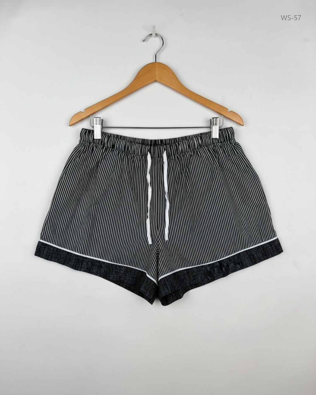 CUT LABEL Black Womens Shorts (WS-57)