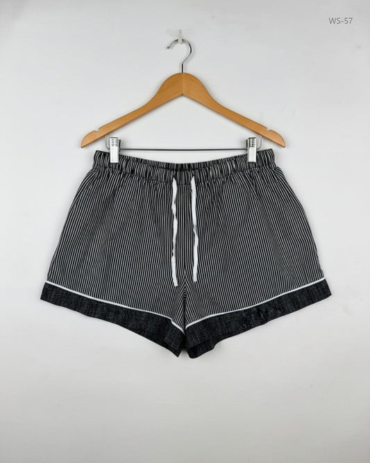 Secondhand Branded Womens Shorts by Cut Label, Black Polyester fabric, Premium condition, for Women - Online Thrift Shop Lahore Pakistan