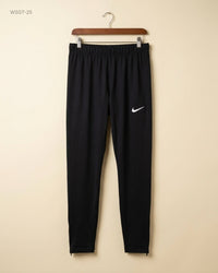 Nike (WSGT-25) Athletic Training Pants