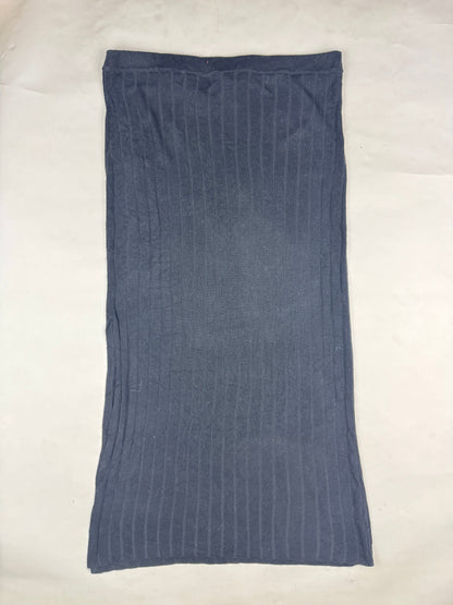 H&M Black Ribbed Knit Maxi Skirt buy preloved clothing online Pakistan - image 2