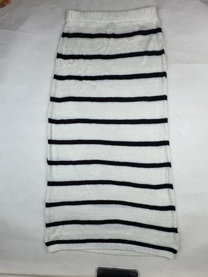 Boohoo Black & White Striped Knit Maxi Skirt buy preloved clothing online Pakistan - image 2