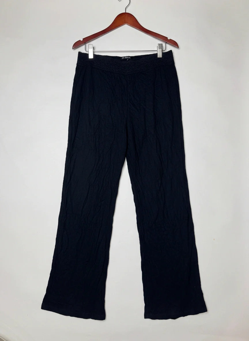 Shop Excellent Womens Summer Trousers by Marks & Spencer | Preloved Branded Clothes | Black Cotton | Womens | OTS Thrift Store Lahore Pakistan
