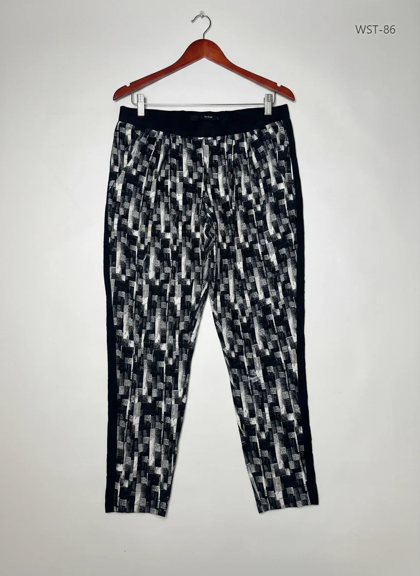 Excellent Condition Womens Summer Trousers | Preloved HAREEM | Black & White Viscose | Thrift Shop for Womens Peshawar Pakistan | OTS
