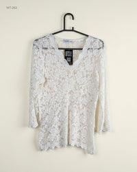 GALLERY (WT-262) Sheer Floral Lace Top