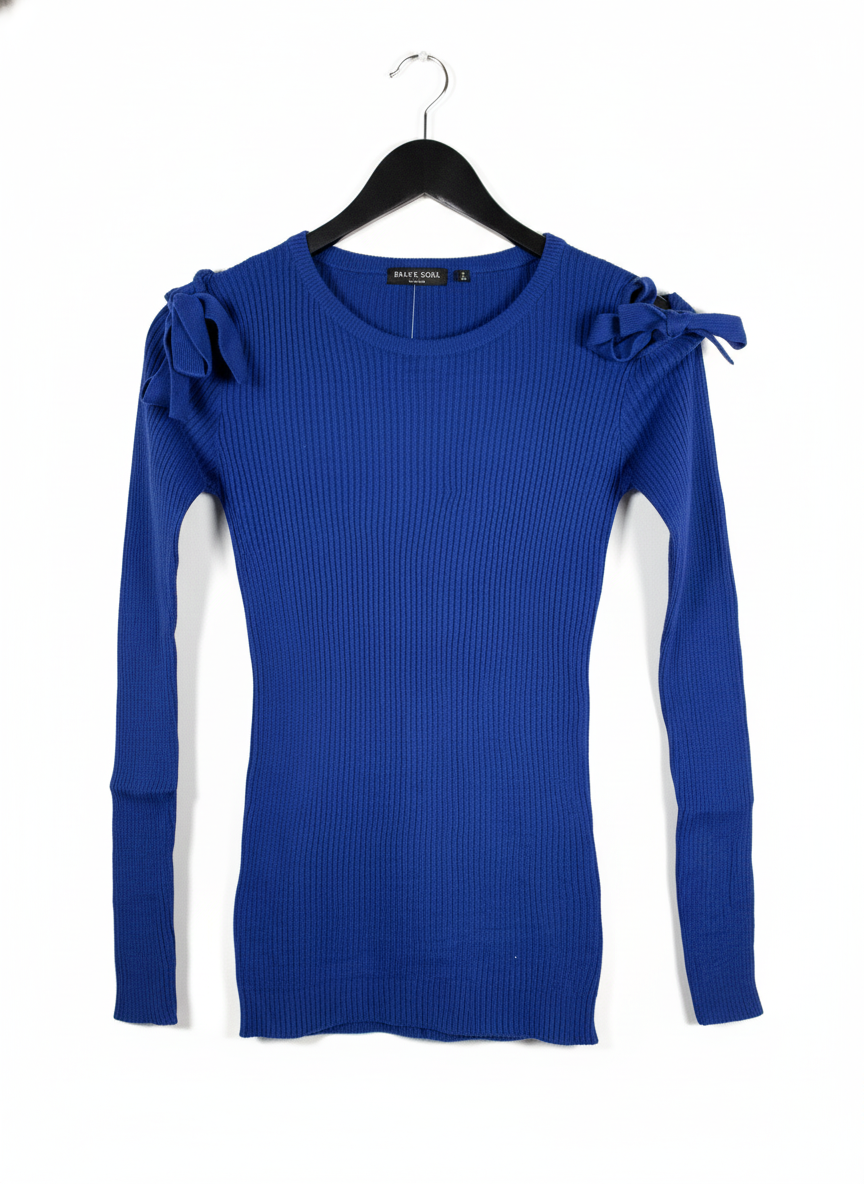 Shop PREMIUM PLUS Winter Knitted Tops by BRAVE SOUL | Preloved Branded Clothes | BLUE ACRYLIC | Women | OTS Thrift Store Islamabad Pakistan