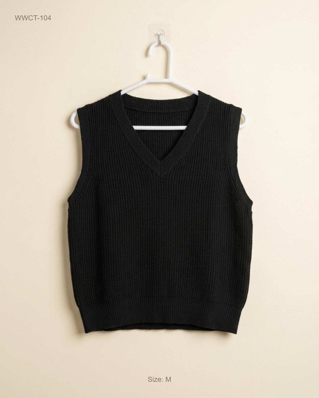 Secondhand Branded Women Winter Crop Tops by Primark, Black Polyester fabric, Premium condition, for Women - Online Thrift Shop Islamabad Pakistan
