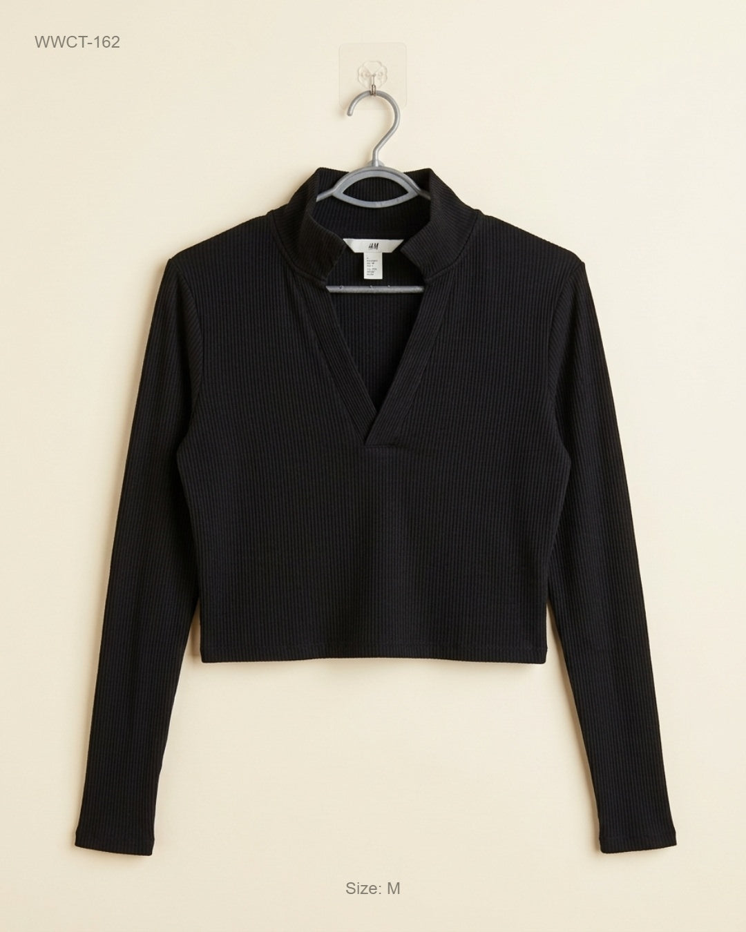 UK Imported secondhand Women Winter Crop Tops - H&M brand, Black Polyester, Premium condition, for Women - Online Thrift Store Lahore Pakistan