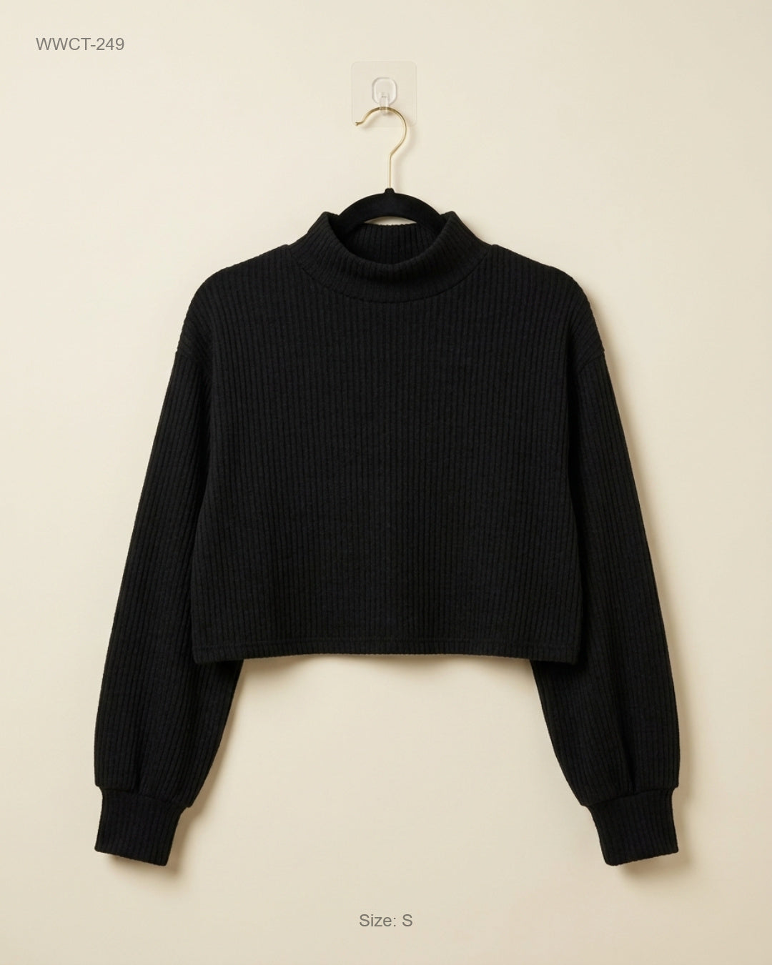 Secondhand Branded Women Winter Crop Tops by Unknown, Black Polyester fabric, Premium condition, for Women - Online Thrift Shop Lahore Pakistan